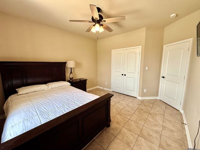 39122 Bayou View Ave, Gonzales, LA 70737