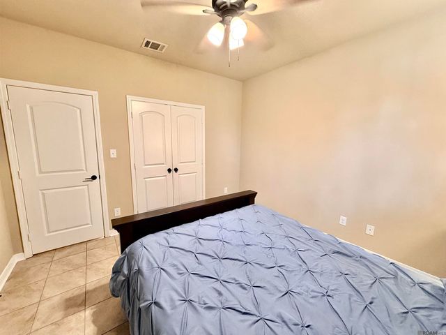 39122 Bayou View Ave, Gonzales, LA 70737
