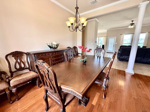 39122 Bayou View Ave, Gonzales, LA 70737