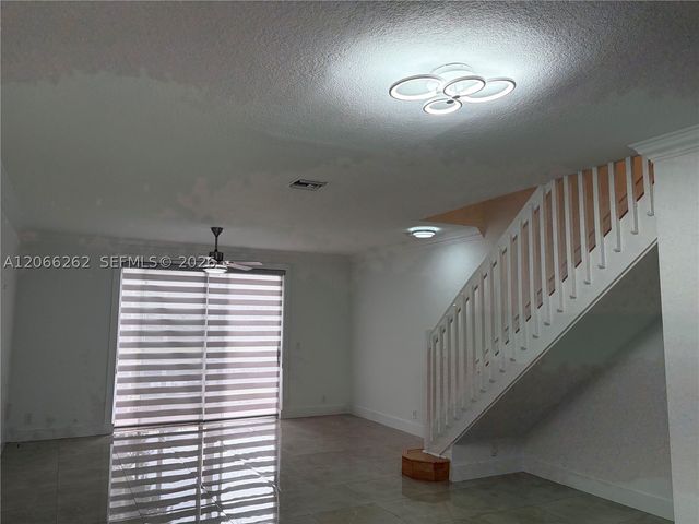 2578 Cordoba Bnd 2578, Weston, FL 33327