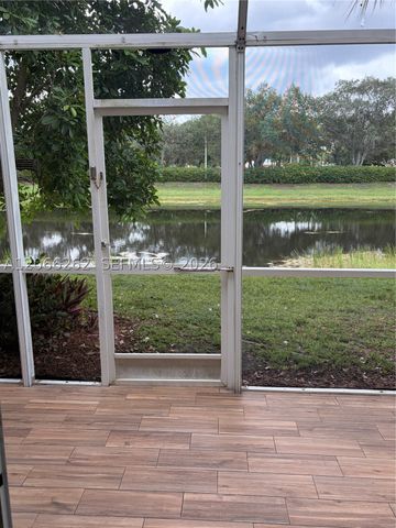 2578 Cordoba Bnd 2578, Weston, FL 33327