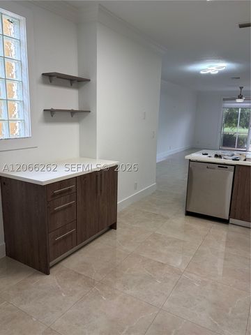 2578 Cordoba Bnd 2578, Weston, FL 33327