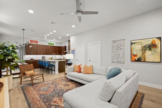 3905 Clawson RD 12, Austin, TX 78704