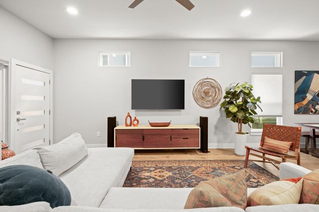 3905 Clawson RD 12, Austin, TX 78704