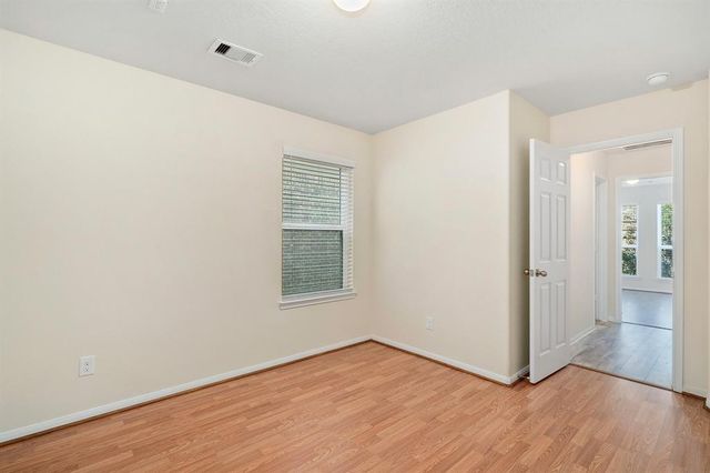 8218 Pastel Dawn Trace, Houston, TX 77049