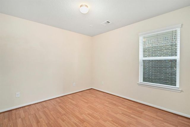 8218 Pastel Dawn Trace, Houston, TX 77049