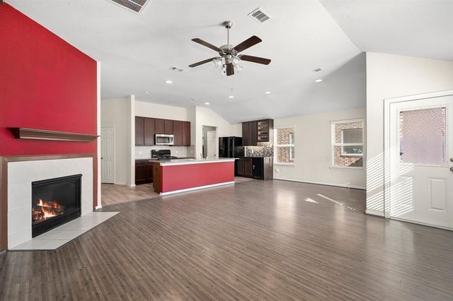 8218 Pastel Dawn Trace, Houston, TX 77049