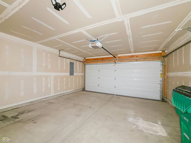 11249 N Sashing Way, Monrovia, IN 46157