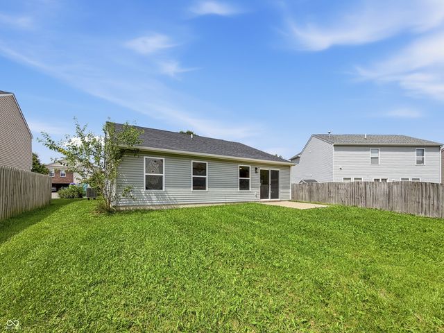 11249 N Sashing Way, Monrovia, IN 46157