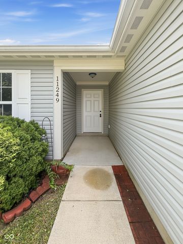 11249 N Sashing Way, Monrovia, IN 46157