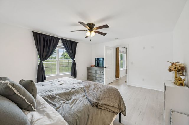 68 Taylor Rd, Manchester, TN 37355