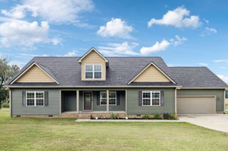 68 Taylor Rd, Manchester, TN 37355