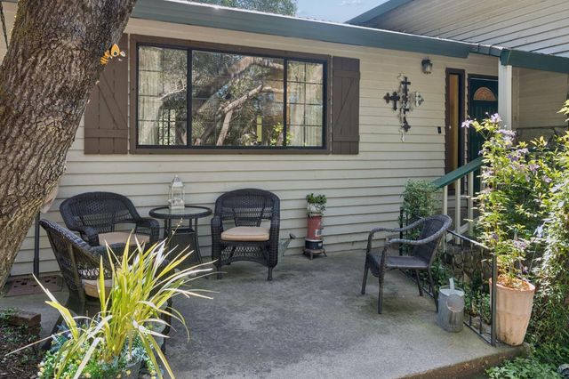 6320 Zamora Dr, Placerville, CA 95667