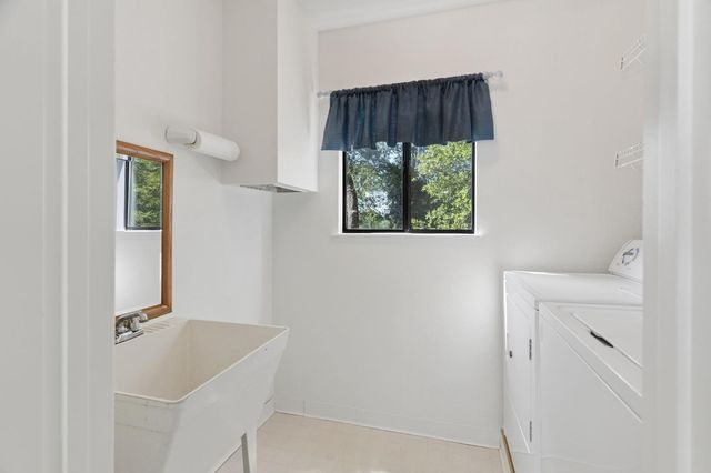 6320 Zamora Dr, Placerville, CA 95667