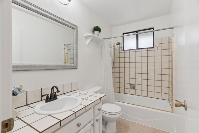 6320 Zamora Dr, Placerville, CA 95667