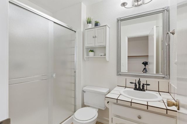 6320 Zamora Dr, Placerville, CA 95667