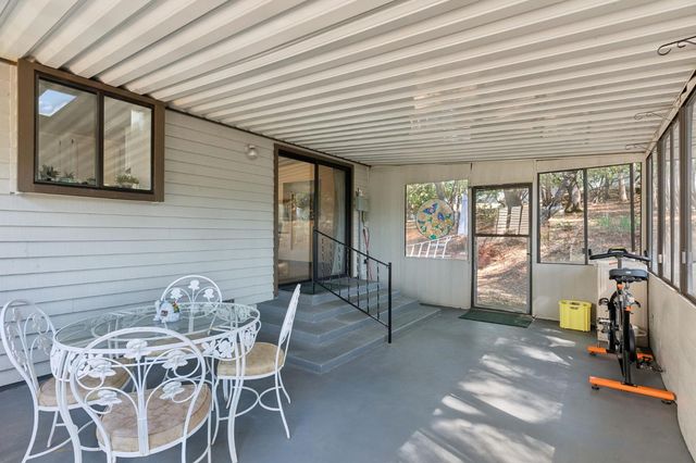 6320 Zamora Dr, Placerville, CA 95667