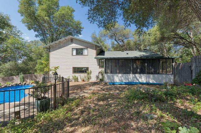 6320 Zamora Dr, Placerville, CA 95667