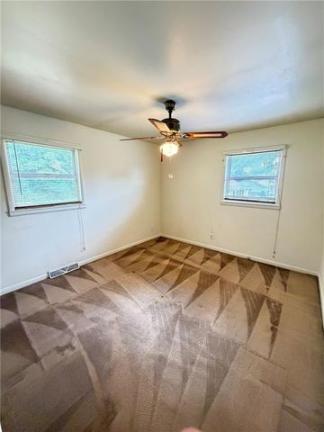 52 Lyons Drive NW, Rome, GA 30165