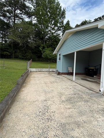 52 Lyons Drive NW, Rome, GA 30165