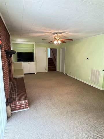 52 Lyons Drive NW, Rome, GA 30165
