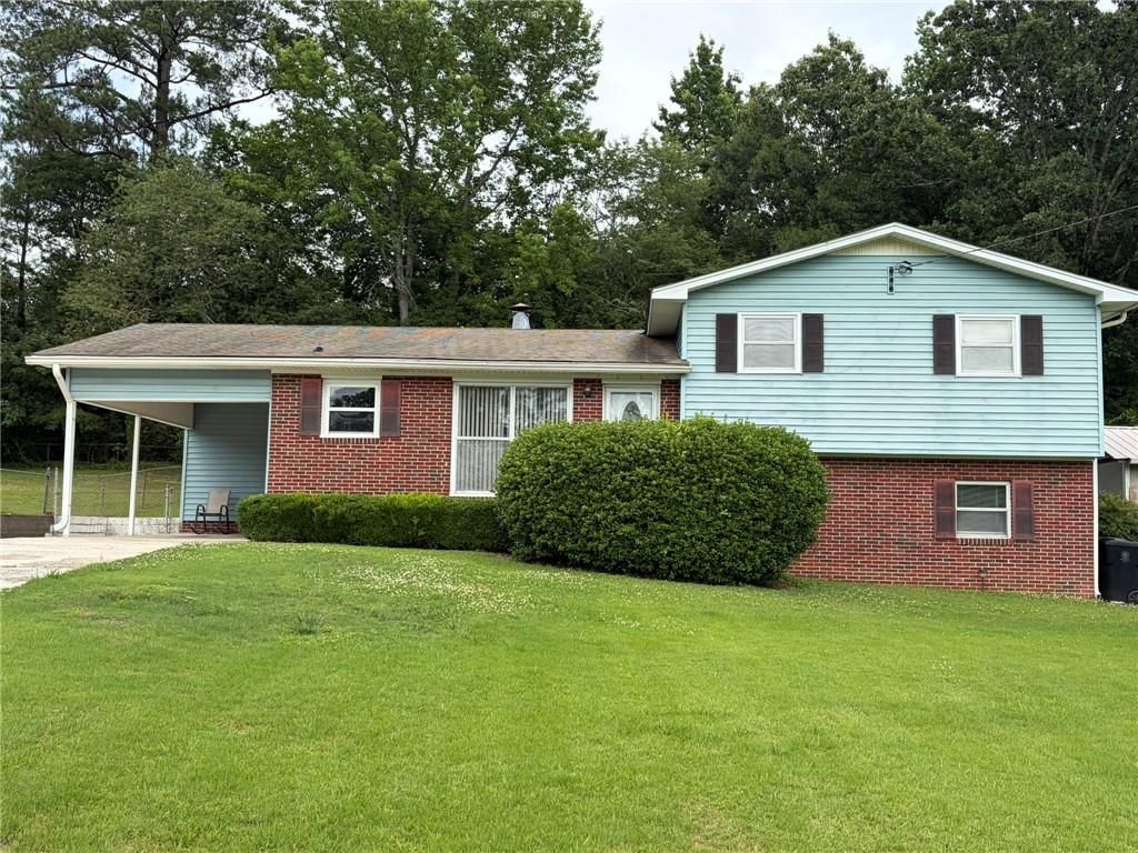 52 Lyons Drive NW, Rome, GA 30165