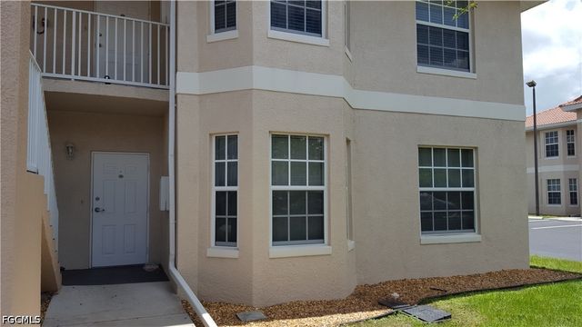 8424 Bernwood Cove LOOP 1511, Fort Myers, FL 33966