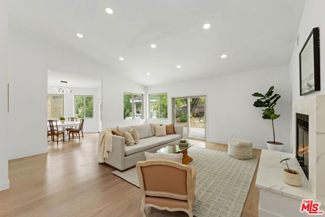 24228 Dry Canyon Cold Creek Road, Calabasas, CA 91302