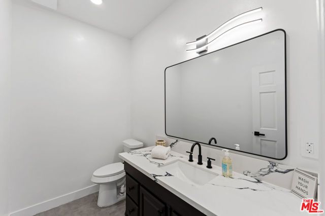 24228 Dry Canyon Cold Creek Road, Calabasas, CA 91302
