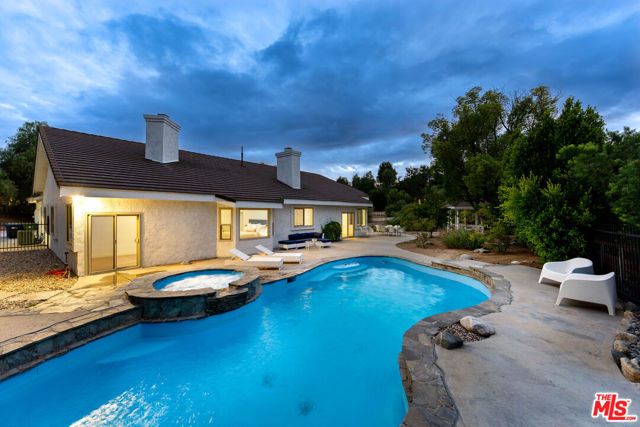 24228 Dry Canyon Cold Creek Road, Calabasas, CA 91302