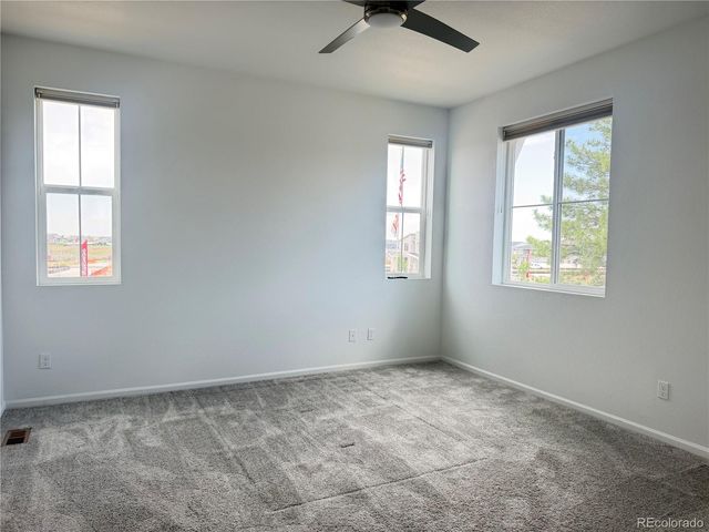 587 S Richfield Street, Aurora, CO 80017