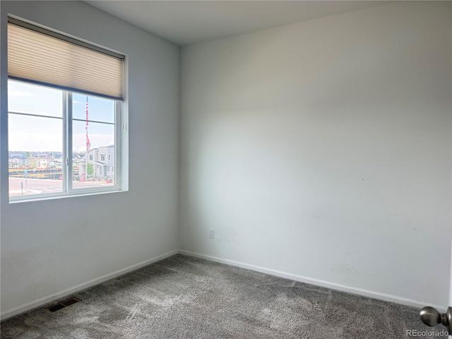 587 S Richfield Street, Aurora, CO 80017