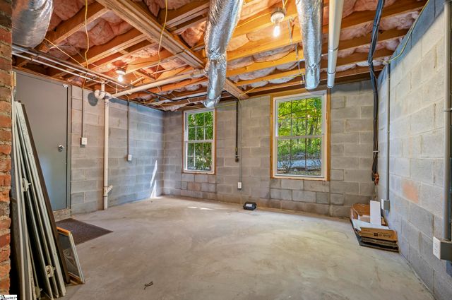 55 First Street, Tryon, NC 28782