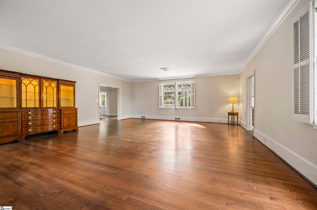 55 First Street, Tryon, NC 28782