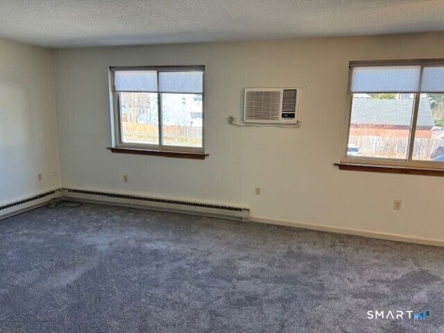 346 South Main Street 2, Middletown, CT 06457