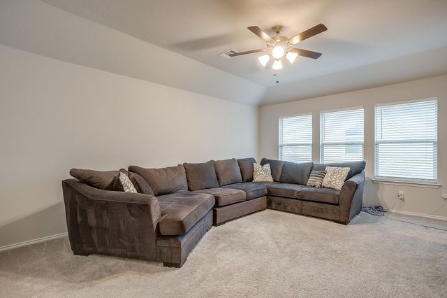 4413 Pentridge Drive, Fort Worth, TX 76036