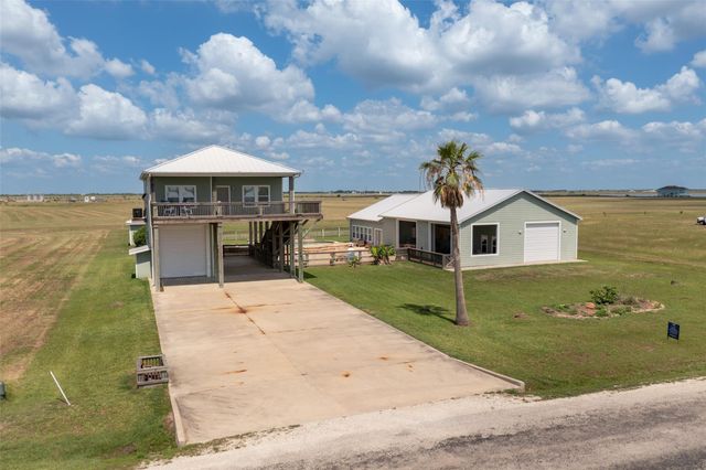 742 Bay Drive, Palacios, TX 77465