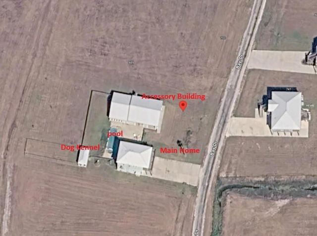 742 Bay Drive, Palacios, TX 77465