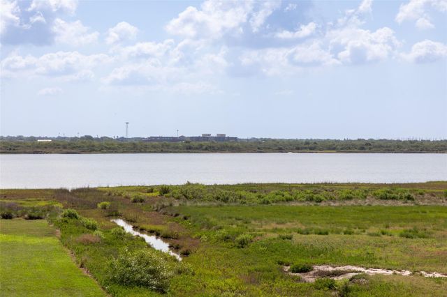 742 Bay Drive, Palacios, TX 77465