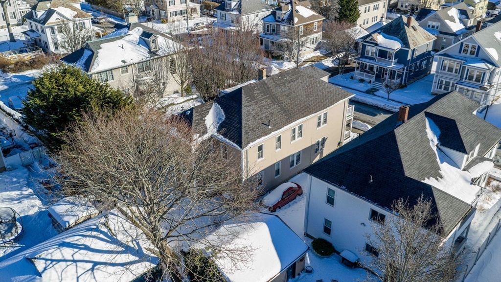 311-313 Hawthorn St, New Bedford, MA 02740