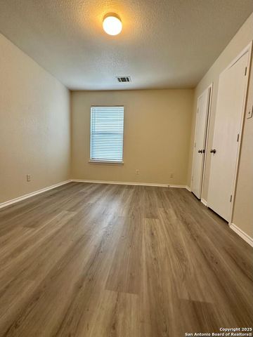 9414 Ingleton, San Antonio, TX 78245