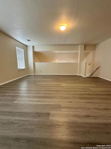 9414 Ingleton, San Antonio, TX 78245