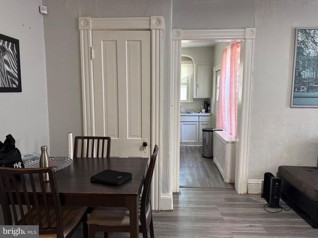 34 CUMBERLAND AVE, Trenton, NJ 08618
