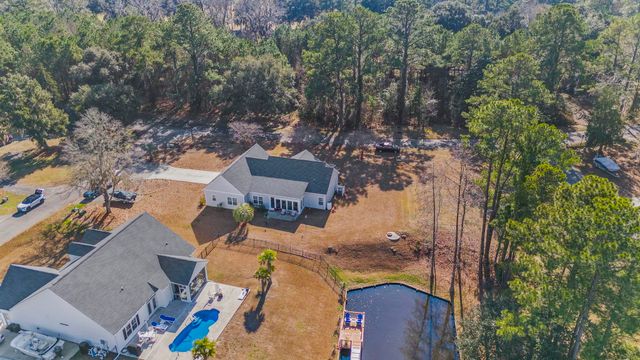 2551 Wedgefield Rd., Georgetown, SC 29440