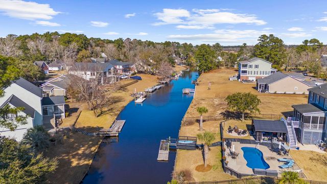 2551 Wedgefield Rd., Georgetown, SC 29440