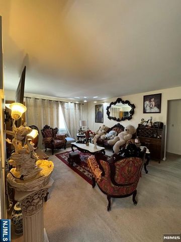 9114 Smith Avenue, North Bergen, NJ 07047