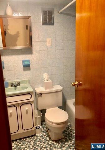 9114 Smith Avenue, North Bergen, NJ 07047