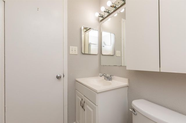 425 Emerson Street 13, Houston, TX 77006