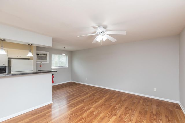 425 Emerson Street 13, Houston, TX 77006