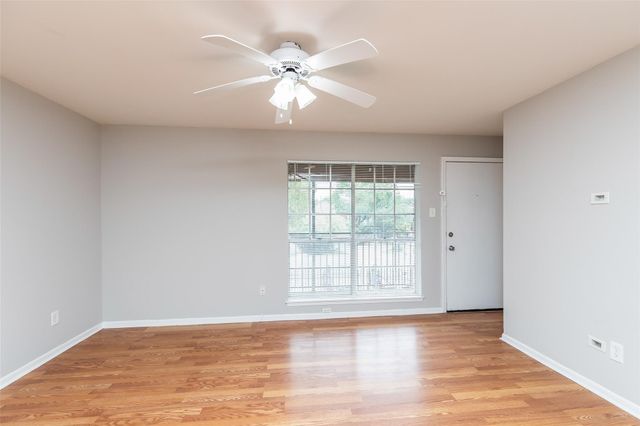 425 Emerson Street 13, Houston, TX 77006